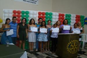 Prefeitura realiza cerimônia de entrega de certificados do Projovem