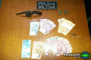 PM de Paranaíba prende pessoa por tráfico de drogas e porte ilegal de arma de fogo