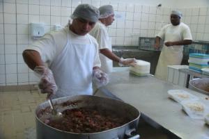 Presídio de Paranaíba recebe reforma de cozinha e padaria industrial