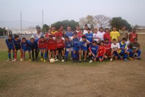 Times da escolinha de futebol ganham títulos em Minas Gerais